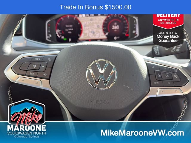 Certified 2025 Volkswagen Taos SEL image 32
