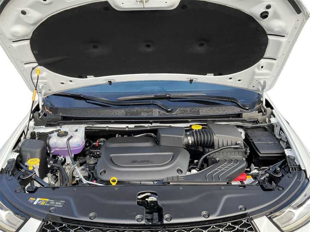 New 2026 Chrysler Pacifica Select w/ S Appearance Package image 14