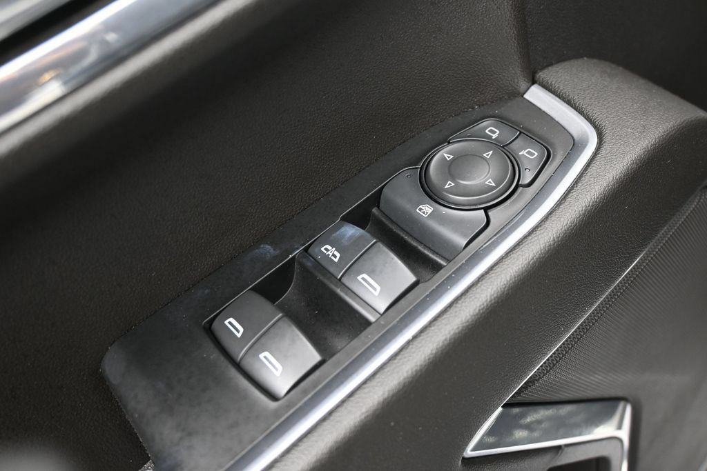 Used 2024 Chevrolet Silverado 1500 LT RWD image 14