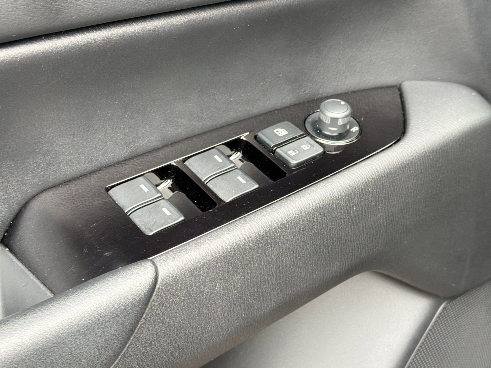 Used 2025 MAZDA CX-5 AWD 2.5 S w/ Preferred Package image 22