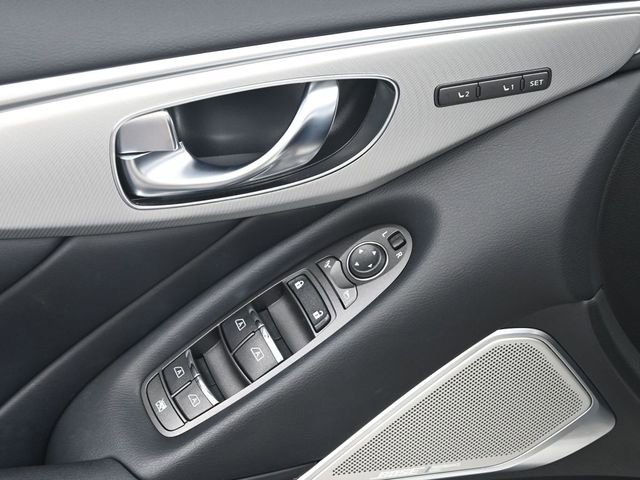 Used 2023 INFINITI Q50 Luxe w/ Cargo Package image 10