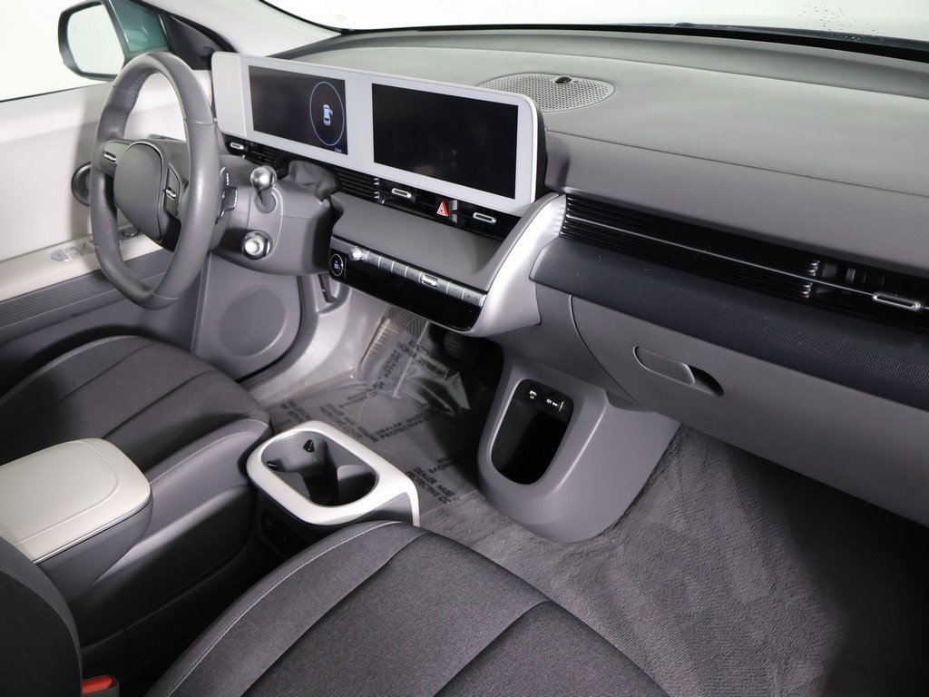 Used 2024 Hyundai Ioniq 5 SEL image 28
