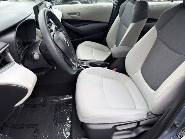 Used 2022 Toyota Corolla LE FWD image 9