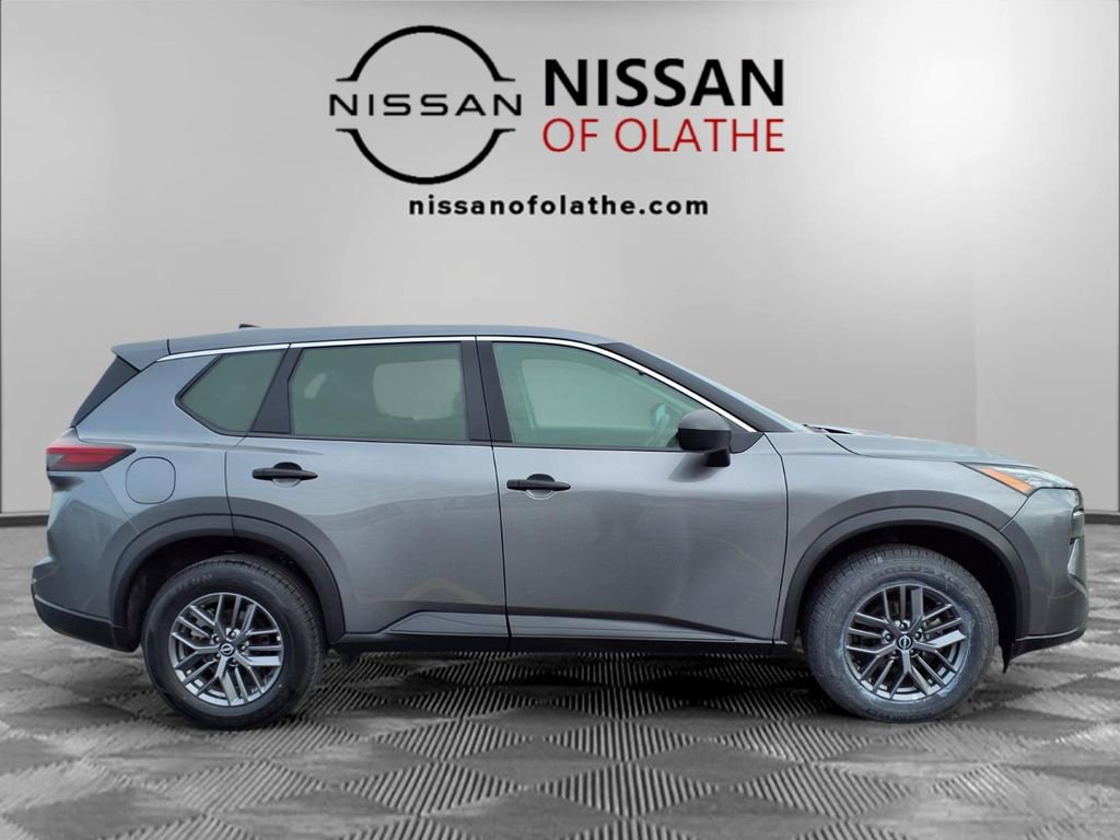 Certified 2024 Nissan Rogue S image 30