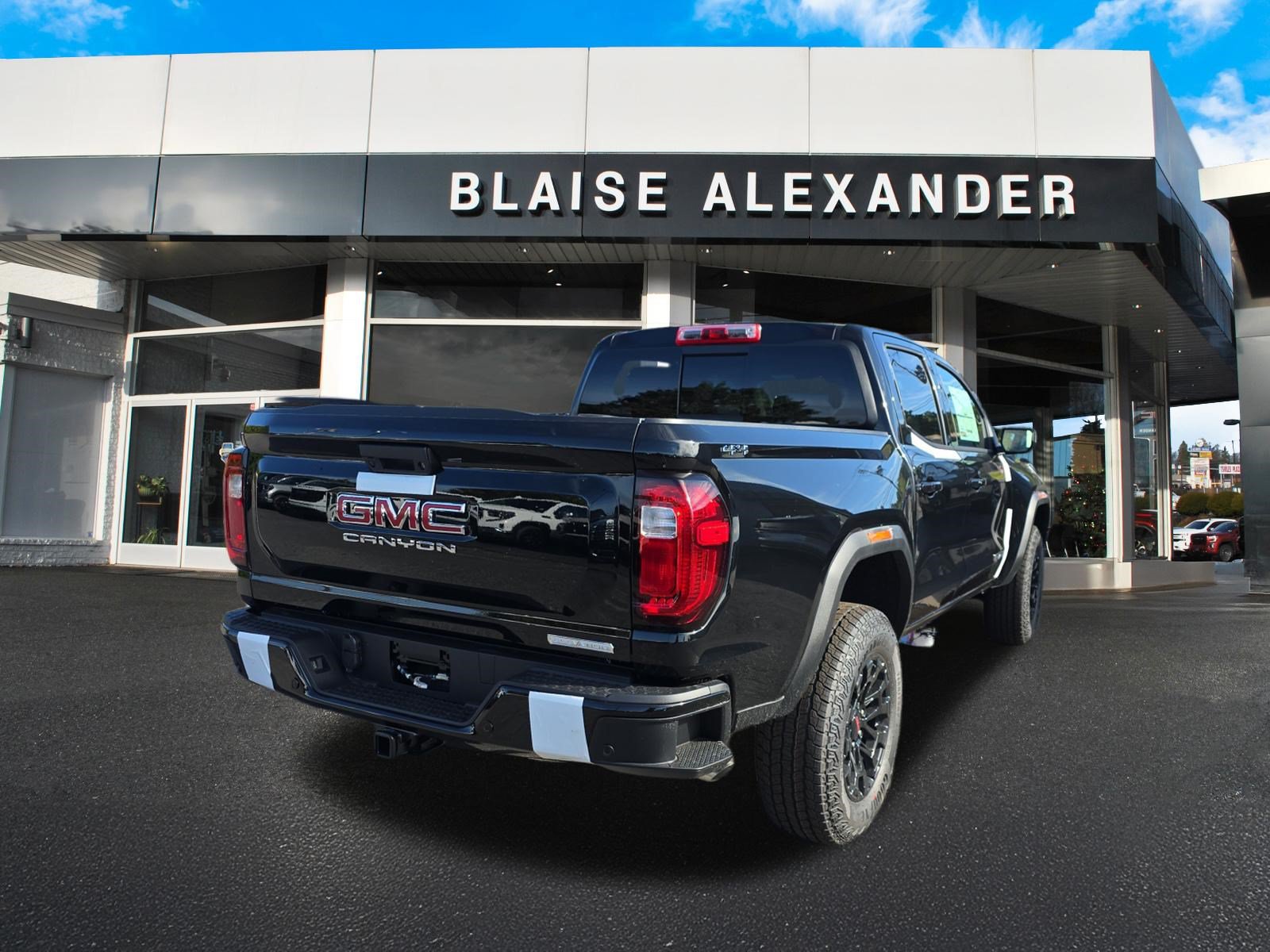 New 2026 GMC Canyon Elevation w/ Convenience Package AWD/4WD image 3