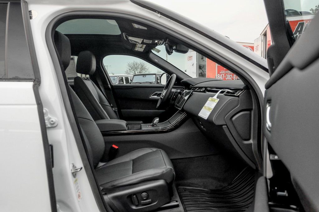 Used 2026 Land Rover Range Rover Velar S image 21