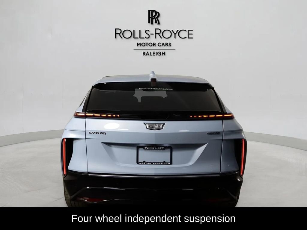 Used 2024 Cadillac Lyriq Luxury image 6