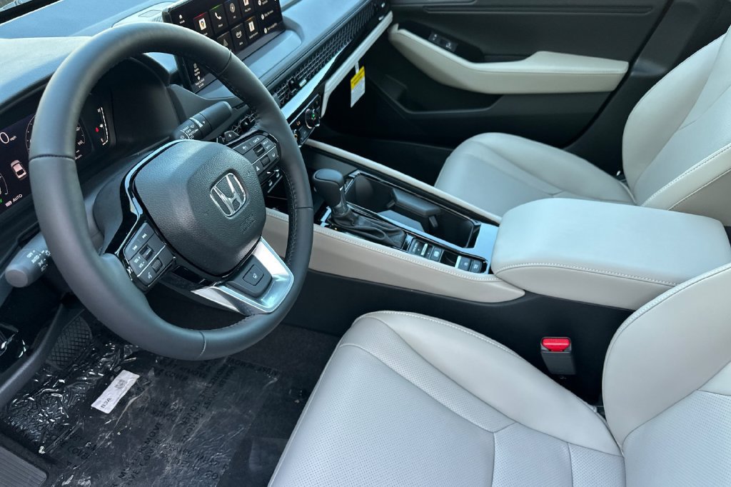 New 2026 Honda Accord Touring image 10