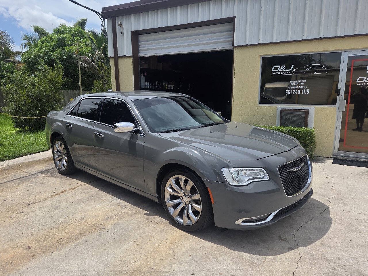 Used 2019 Chrysler 300 Limited