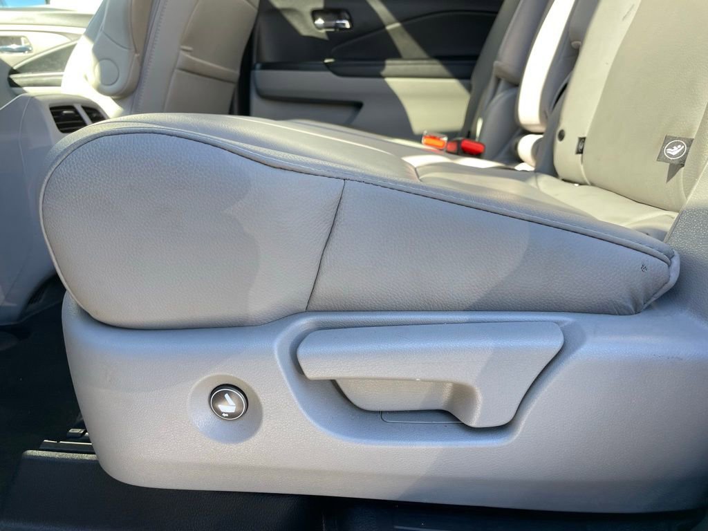 Certified 2021 Honda Pilot EX-L image 39