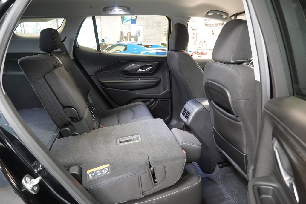 Used 2024 GMC Terrain SLE w/ Driver Convenience Package AWD/4WD image 31