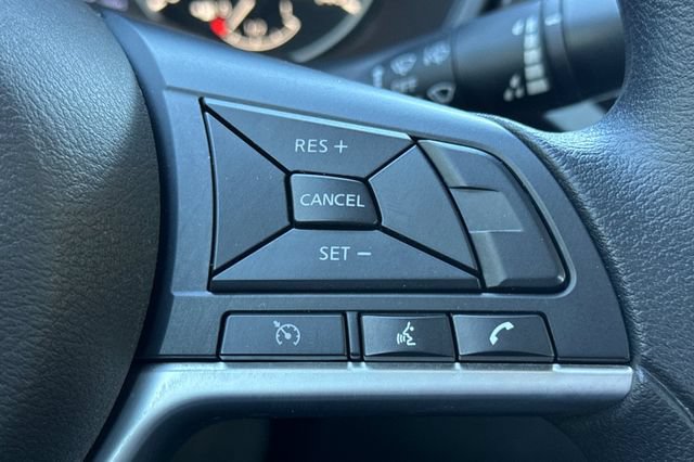 Used 2025 Nissan Altima 2.5 SV AWD/4WD image 37