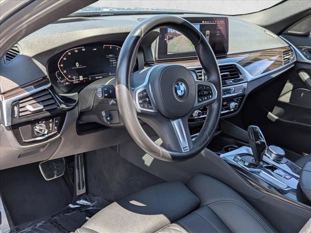 Used 2023 BMW 530i w/ M Sport Package RWD image 10