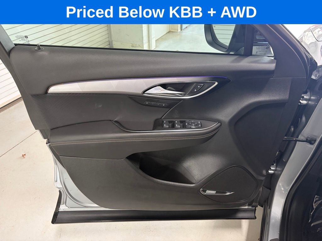 Used 2025 Buick Envision Sport Touring image 10