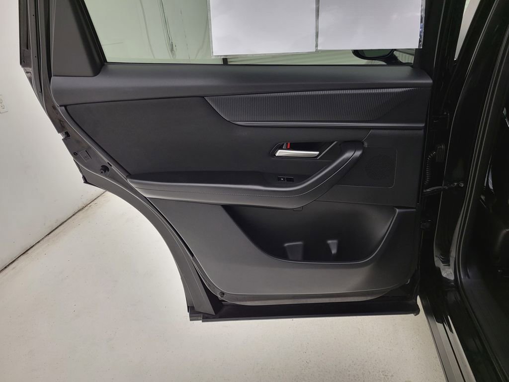 Used 2024 MAZDA CX-90 3.3 Turbo w/ Select Package image 39