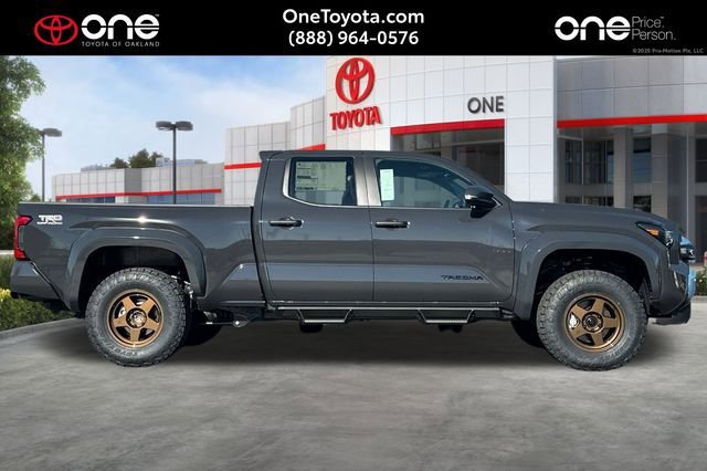 New 2026 Toyota Tacoma TRD Off-Road AWD/4WD image 3