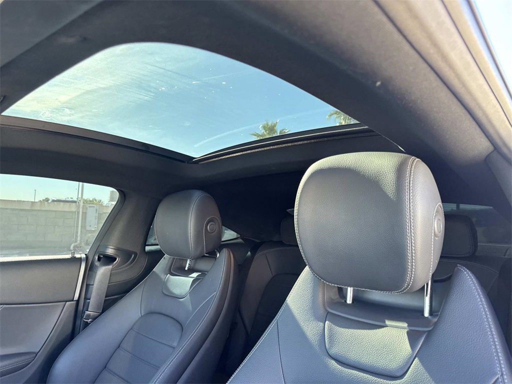 Used 2019 Mercedes-Benz C 300 C 300 image 11