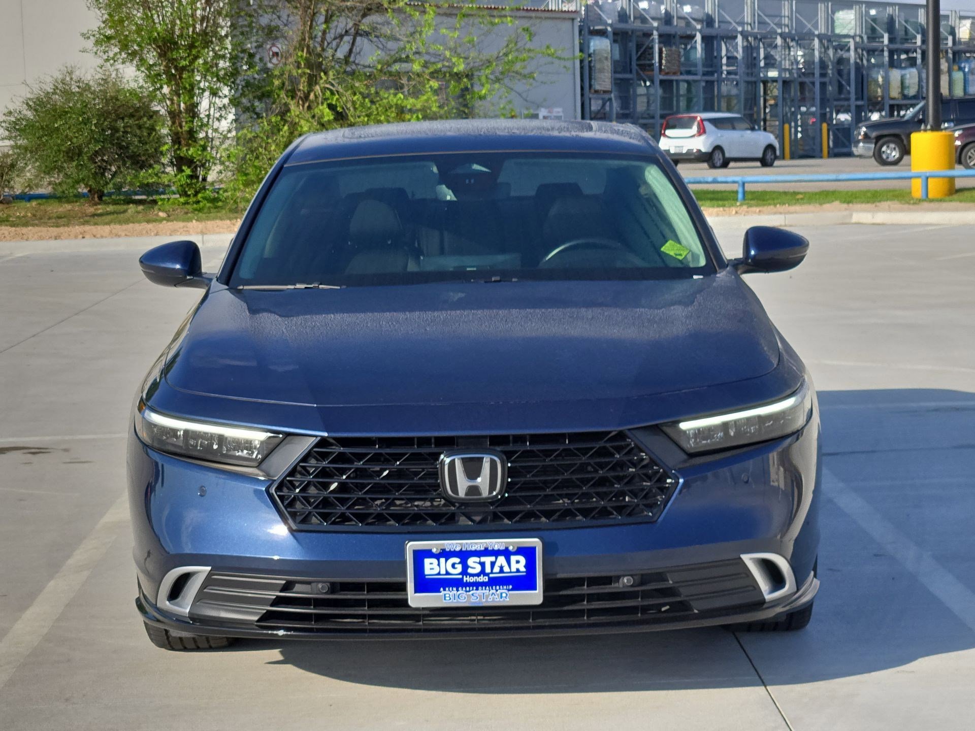 Used 2025 Honda Accord Touring image 9