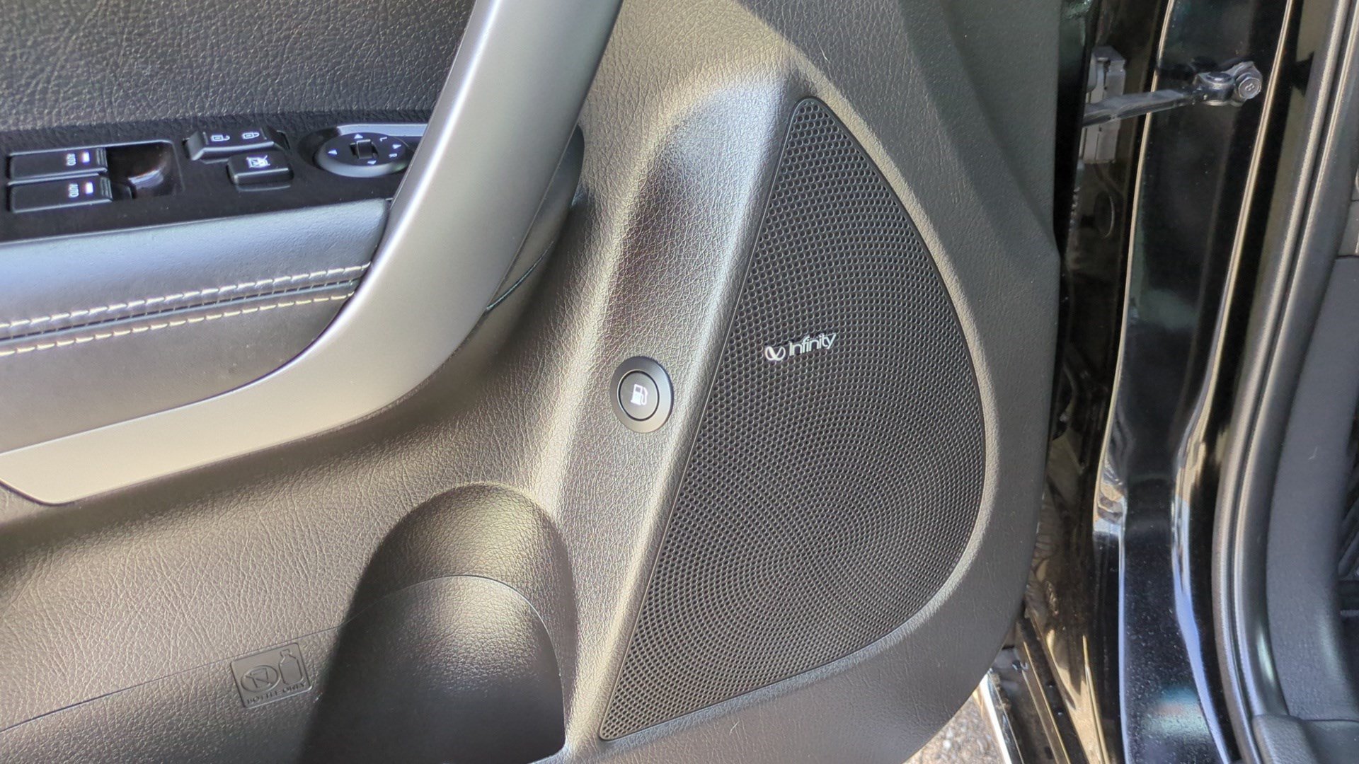 Used 2015 Kia Sorento SX AWD/4WD image 11