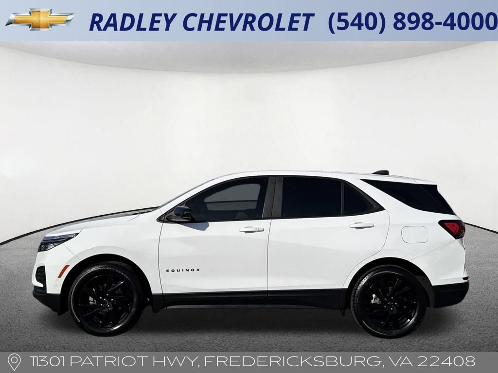 Used 2023 Chevrolet Equinox LS w/ Midnight Edition image 17