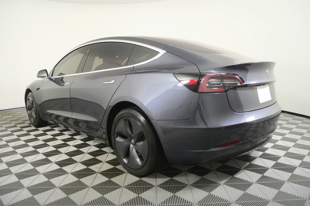 Used 2018 Tesla Model 3 Long Range RWD image 6