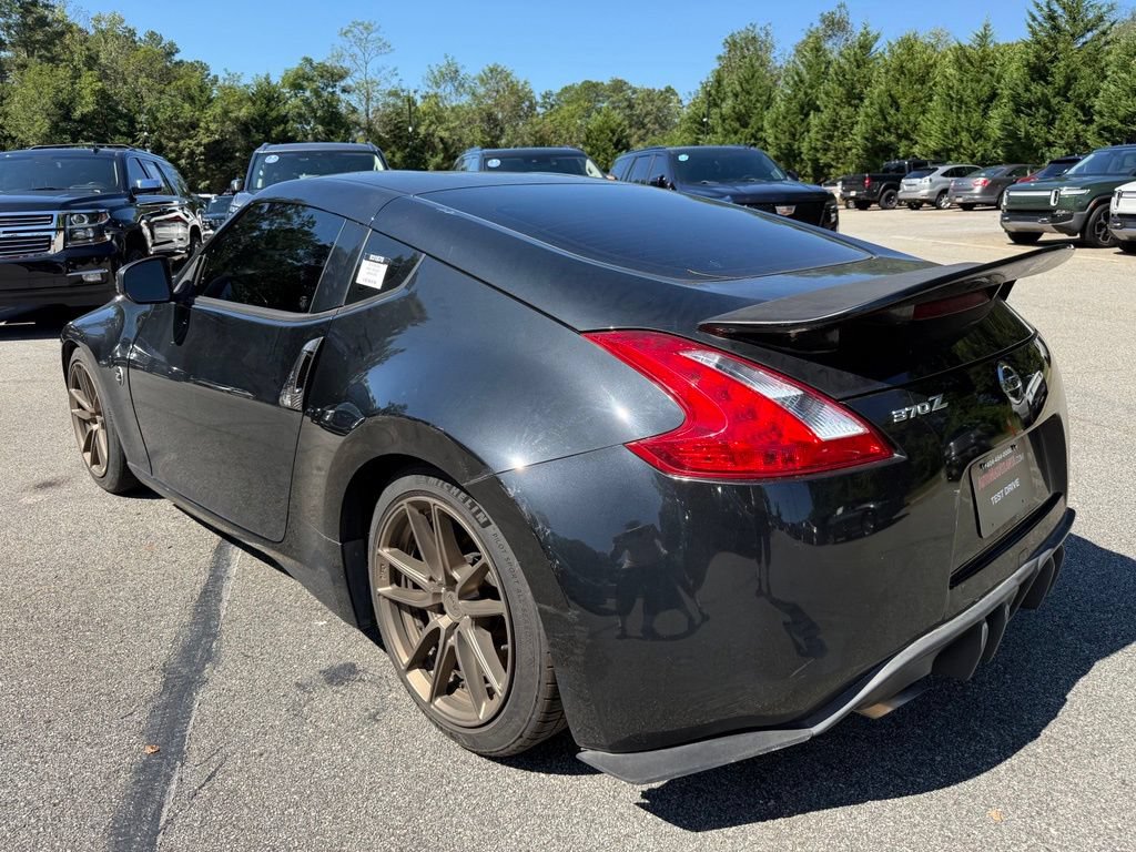 Used 2016 Nissan 370Z Coupe RWD image 4