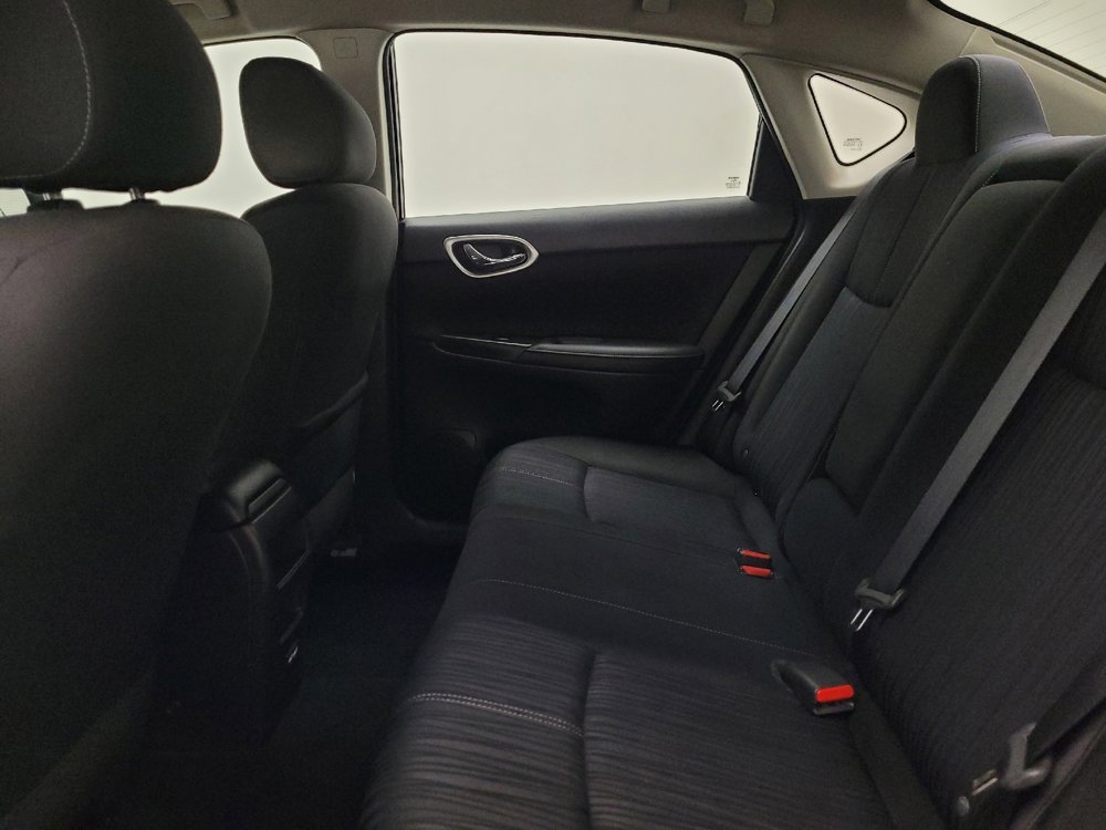 Used 2018 Nissan Sentra SV image 18