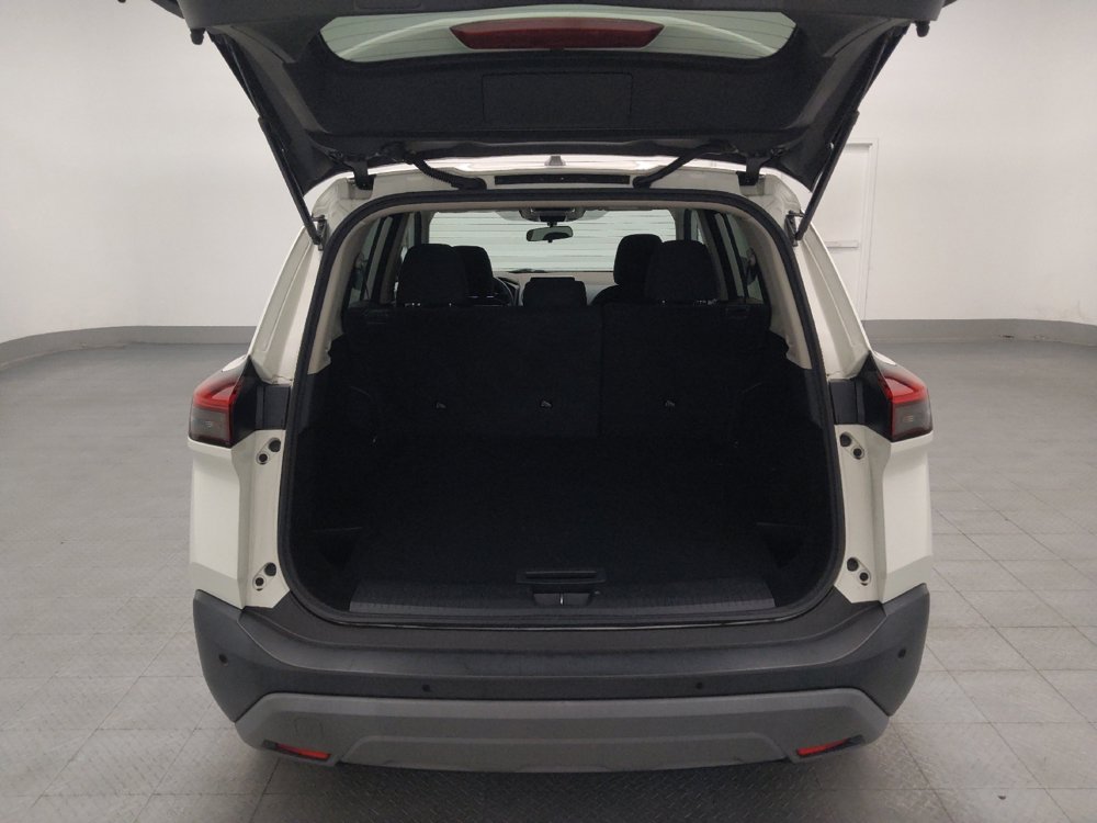 Used 2023 Nissan Rogue S FWD image 29