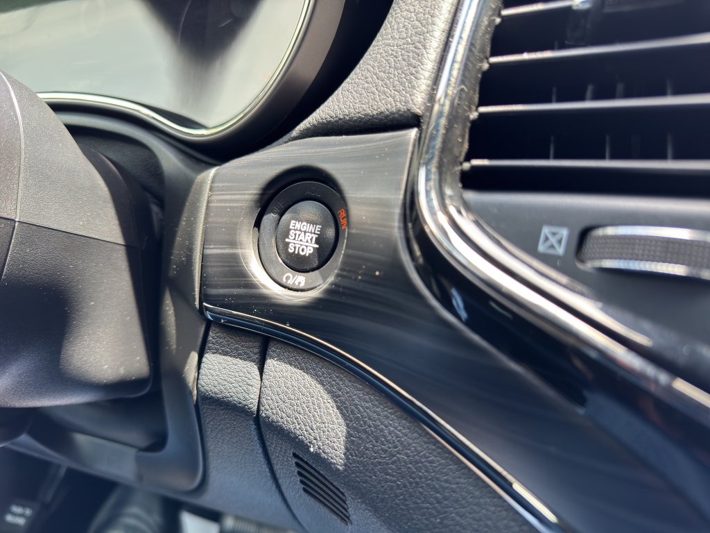 Used 2020 Jeep Grand Cherokee Limited X AWD/4WD image 29