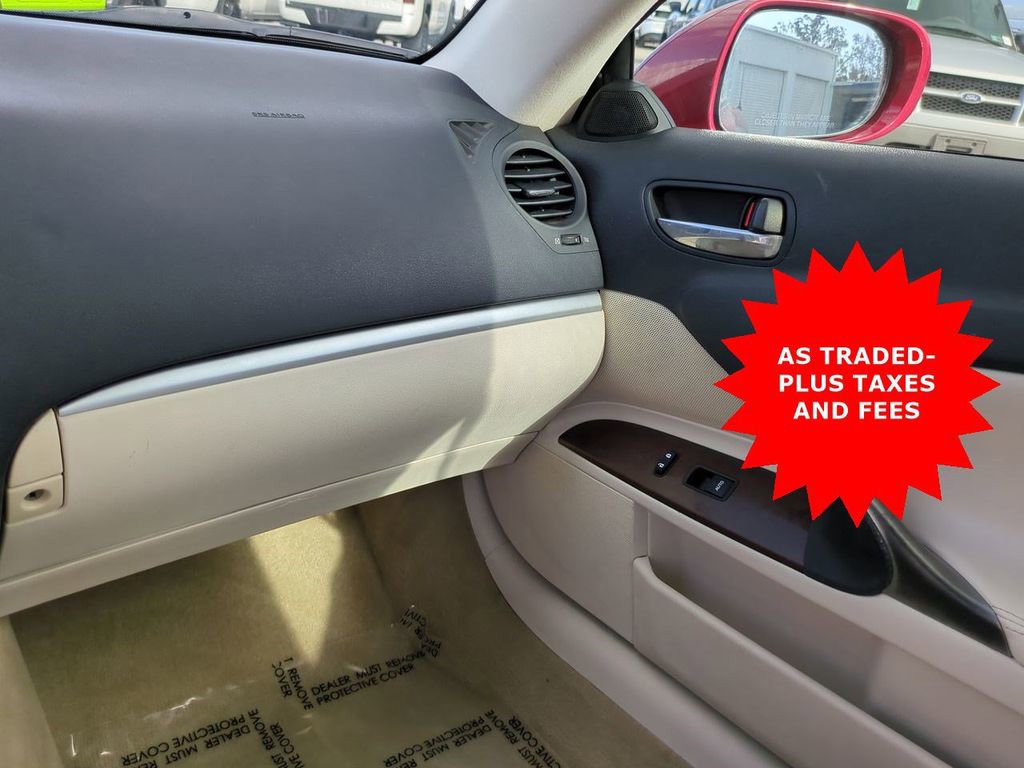 Used 2012 Lexus IS 250C image 16