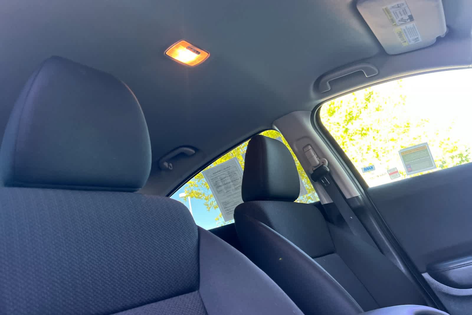 Used 2018 Honda HR-V LX image 17