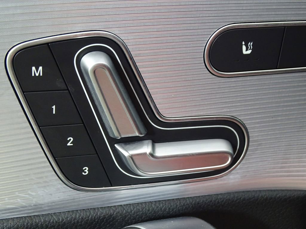 Used 2019 Mercedes-Benz A 220 A 220 w/ Premium Package image 17