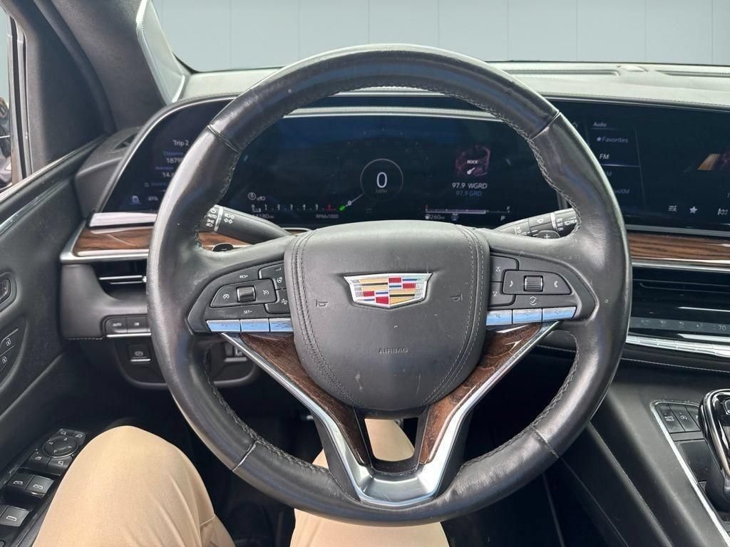 Used 2022 Cadillac Escalade ESV Sport Platinum w/ LPO, ONYX Package AWD/4WD image 13