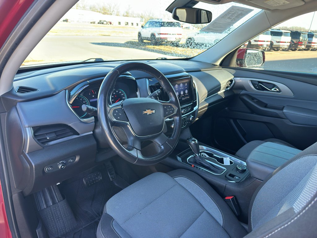 Used 2020 Chevrolet Traverse LT w/ LPO, Floor Liner Package image 12