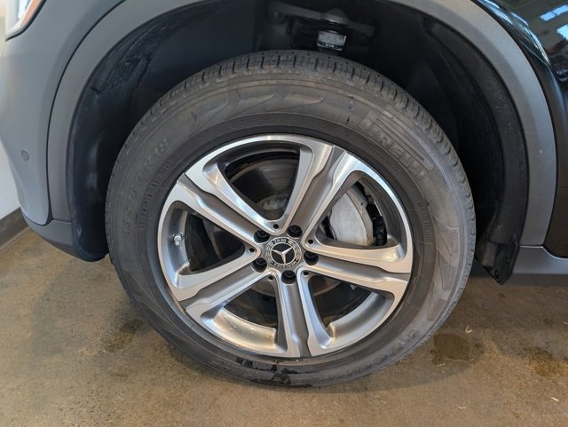 Used 2022 Mercedes-Benz GLC 300 4MATIC image 10