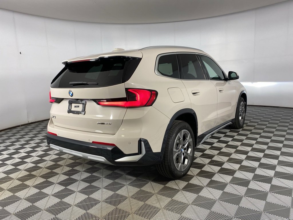 New 2026 BMW X1 xDrive28i w/ Technology Package image 25