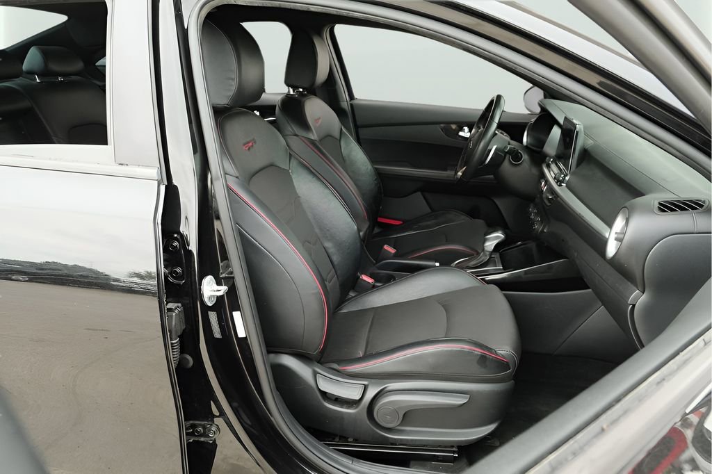Used 2021 Kia Forte GT w/ GT2 Package FWD image 27