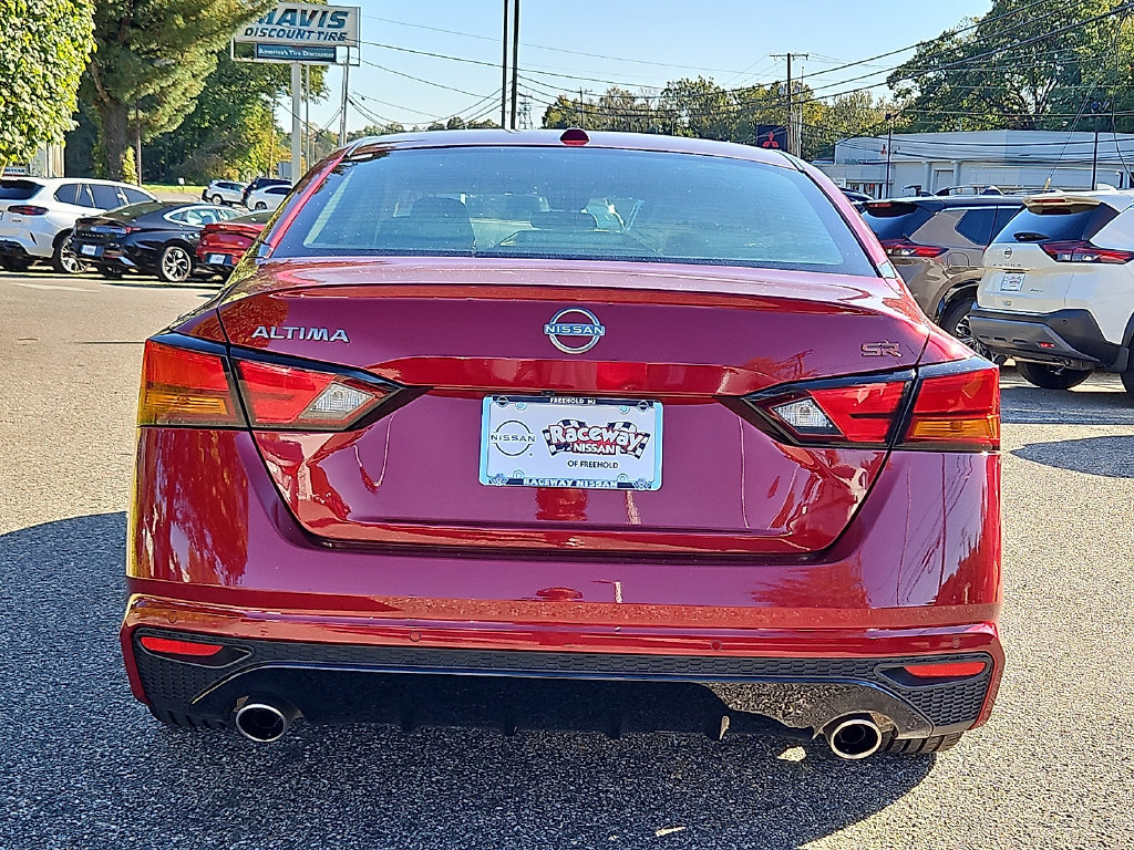 Certified 2024 Nissan Altima 2.5 SR FWD image 6