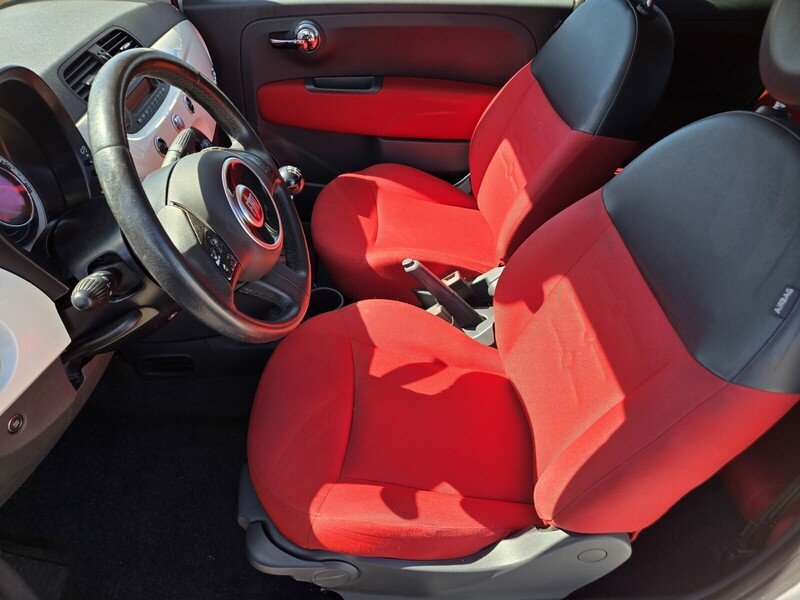 Used 2015 FIAT 500 Pop FWD image 10