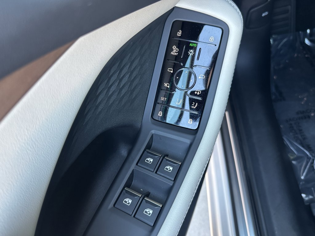 Used 2025 Audi A5 2.0T Prestige w/ 19" Wheel Package image 27