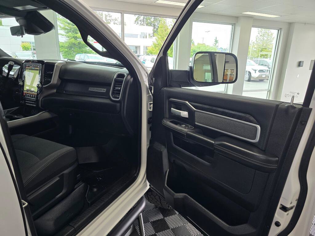 Used 2021 RAM 3500 Big Horn w/ Level B Equipment Group AWD/4WD image 41