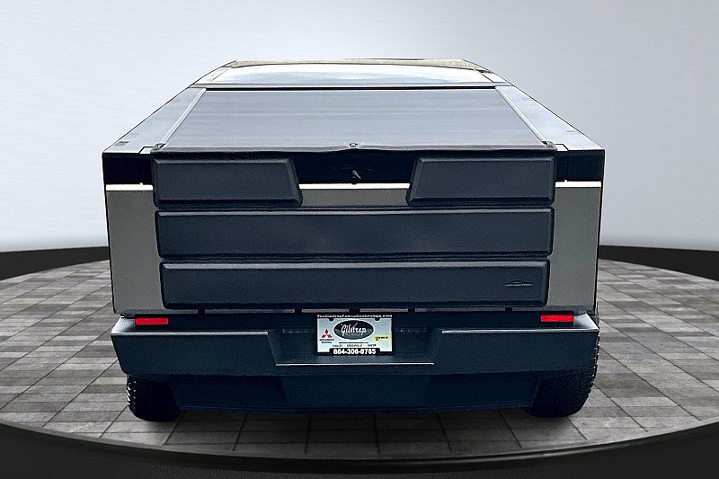 Used 2024 Tesla Cybertruck Cyberbeast image 4