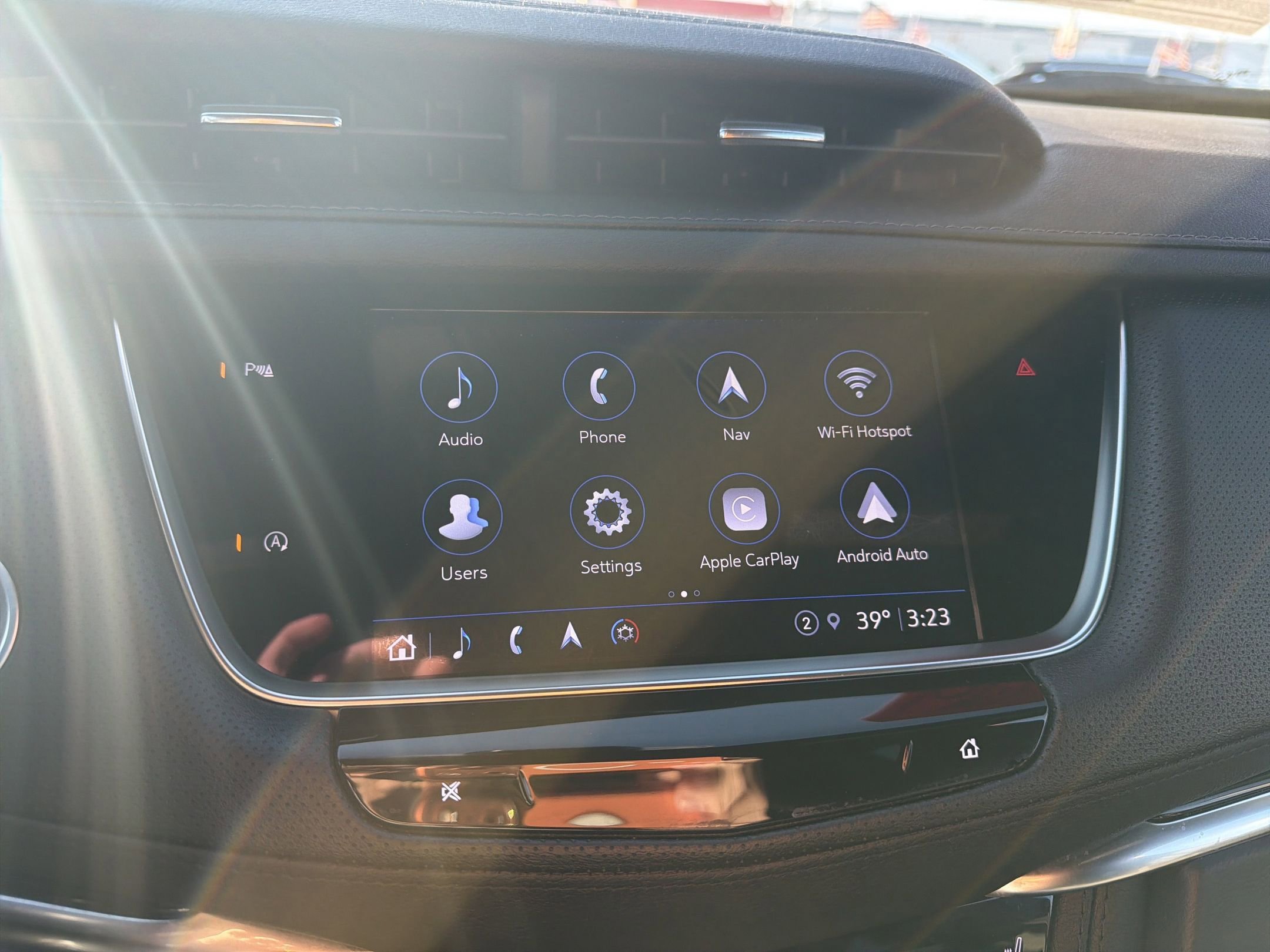 Certified 2025 Cadillac XT5 Premium Luxury AWD/4WD image 13