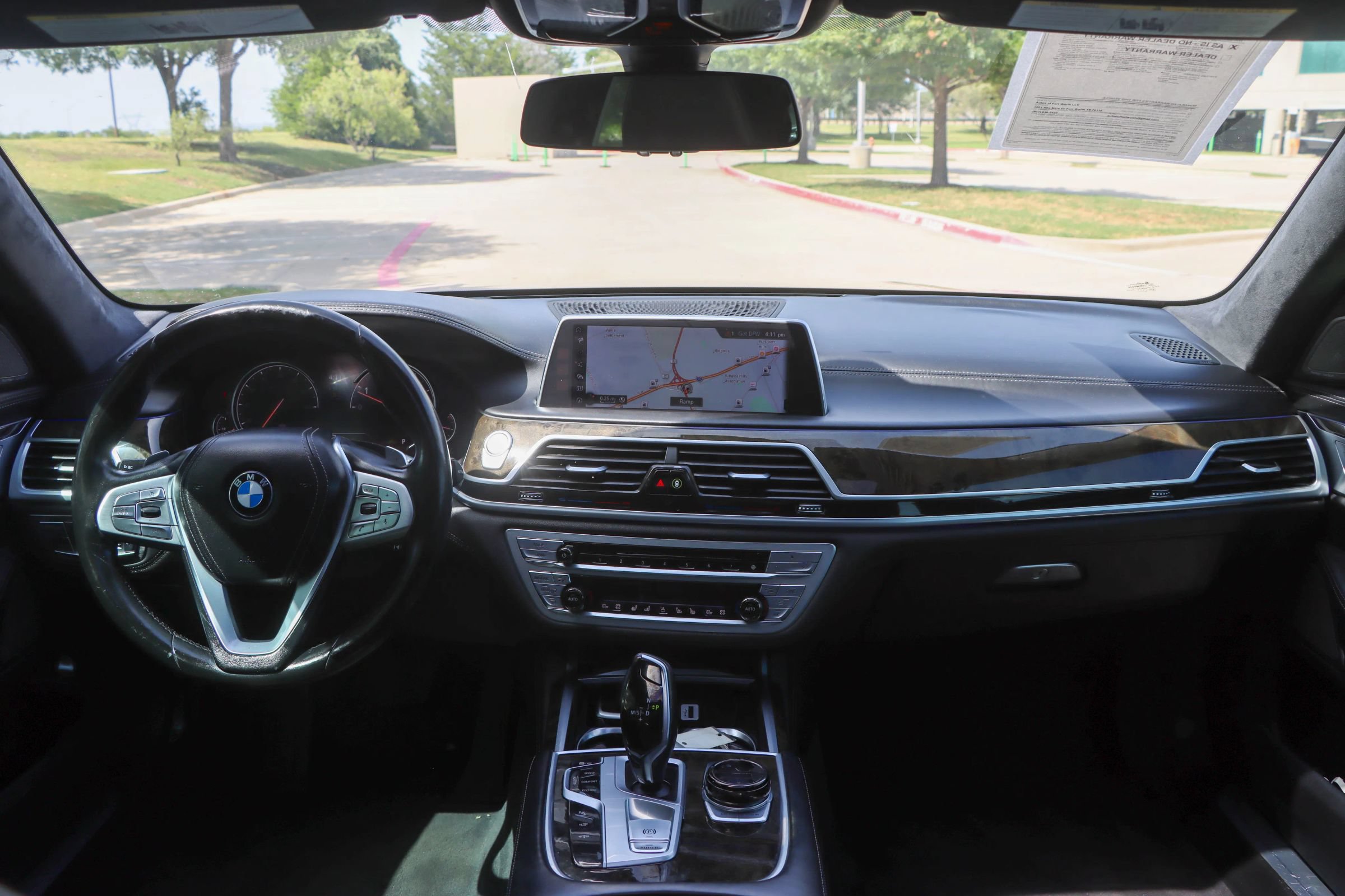 Used 2017 BMW 750i xDrive AWD/4WD image 26