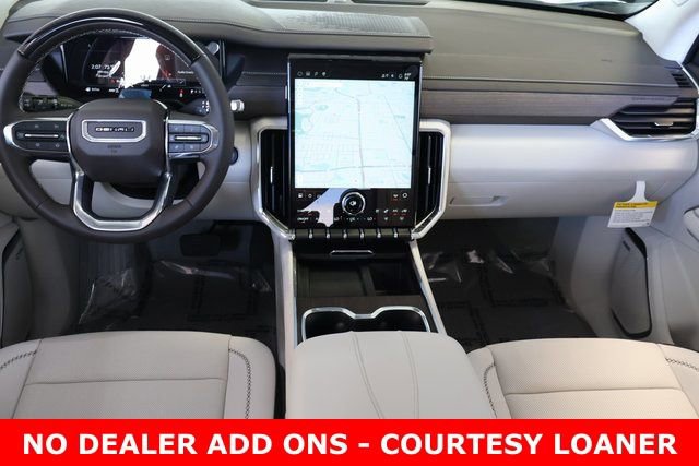 New 2026 GMC Acadia Denali w/ Super Cruise Package image 15
