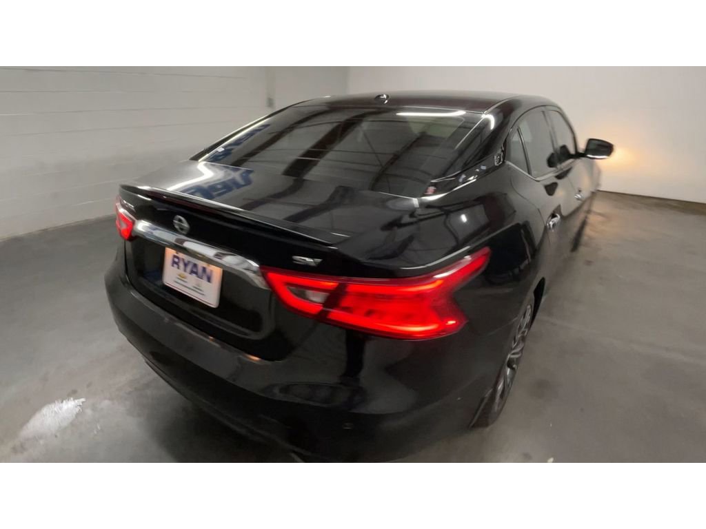 Used 2017 Nissan Maxima 3.5 SV w/ Dynamic Package image 8