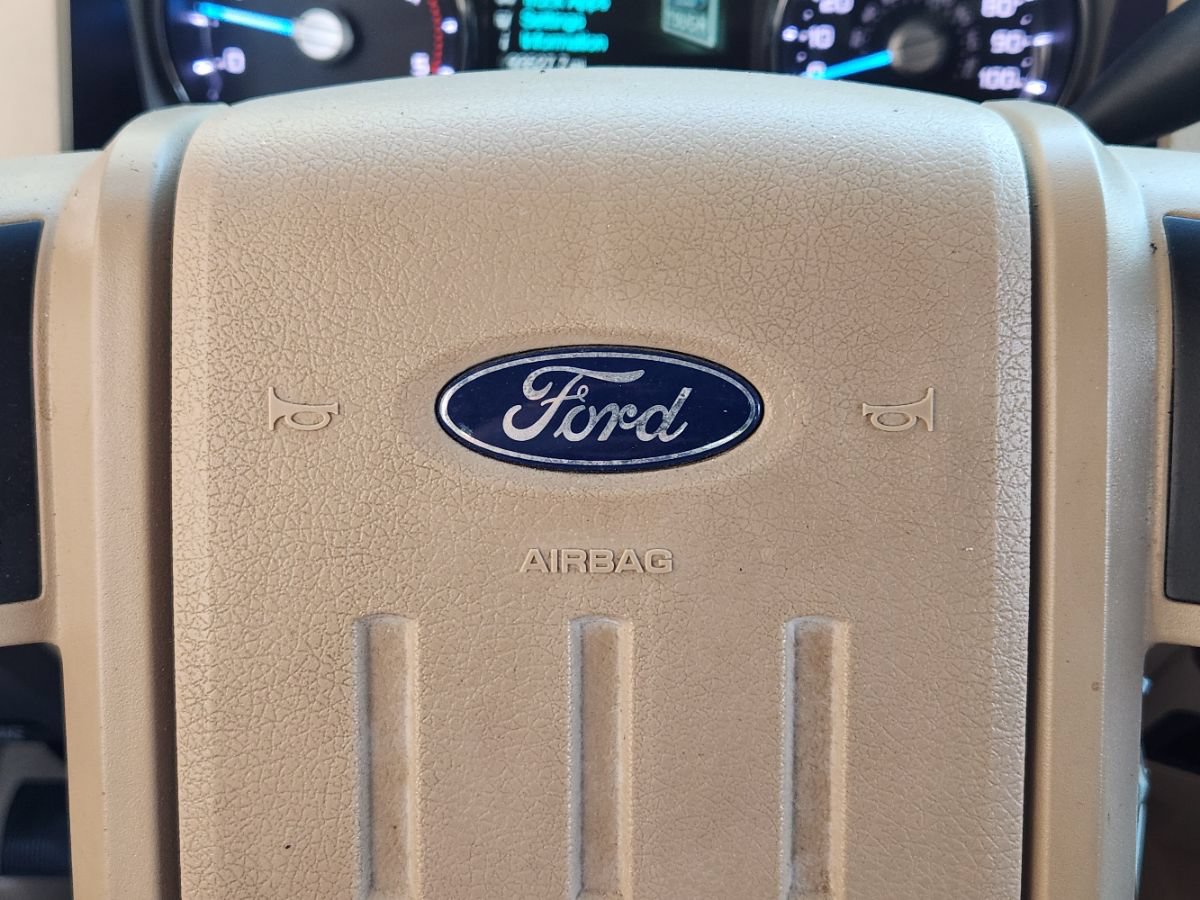 Used 2011 Ford F250 King Ranch w/ King Ranch w/Chrome Pkg AWD/4WD image 53