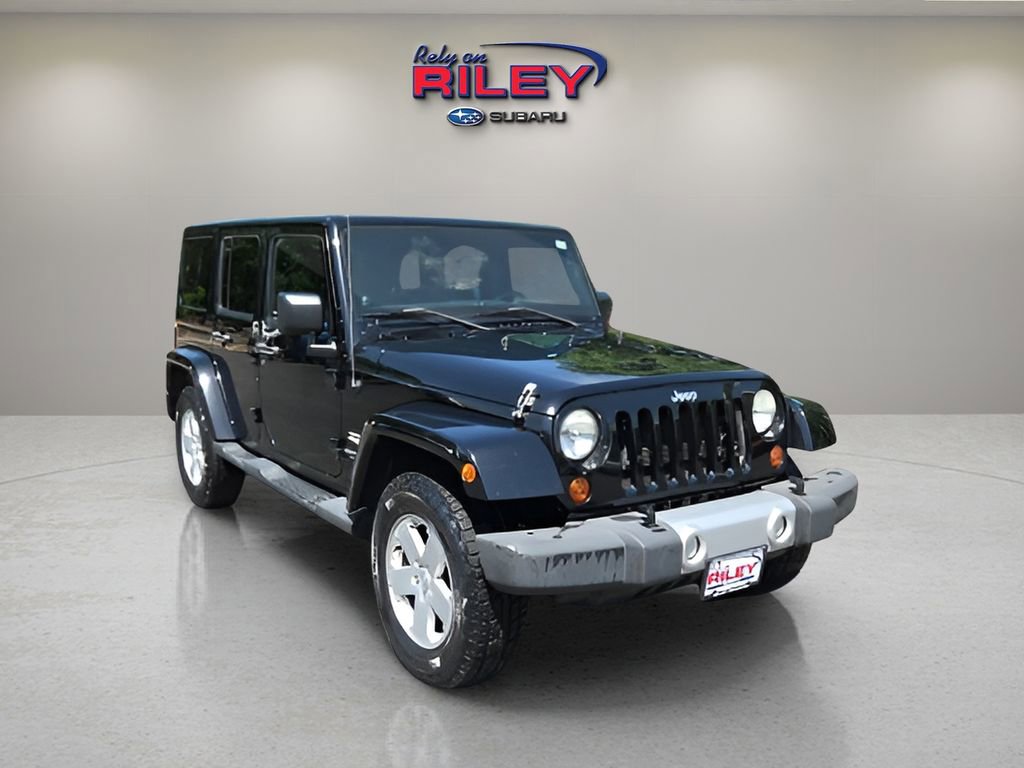 Used 2012 Jeep Wrangler Unlimited Sahara w/ Dual Top Group image 7