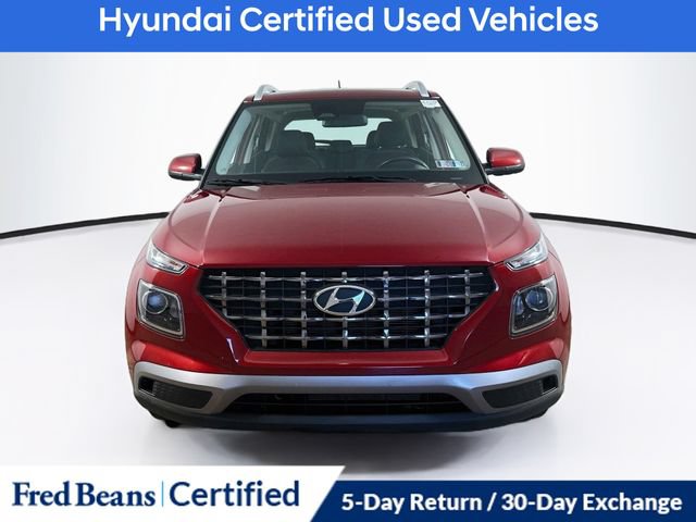 Certified 2025 Hyundai Venue SEL FWD image 2