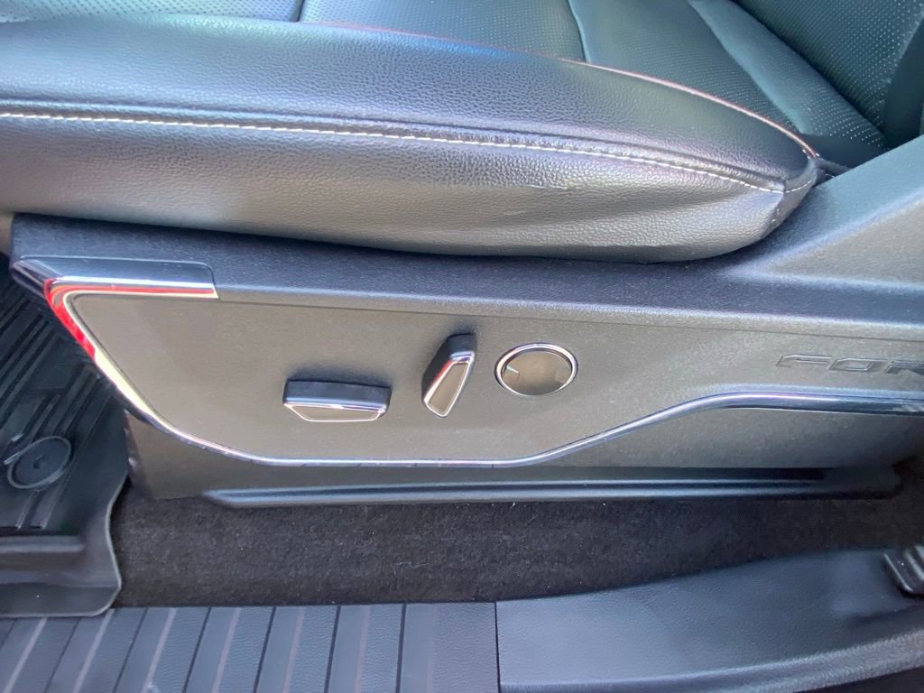 Certified 2022 Ford F150 Lariat w/ Equipment Group 502A High image 10